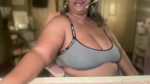 Southern Peach online show from 12.02.25