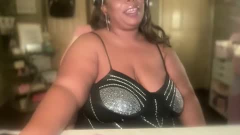 Southern Peach online show from 12.03.25