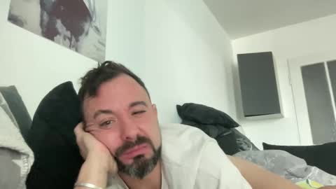 mega1185264 online show from 11.23.25