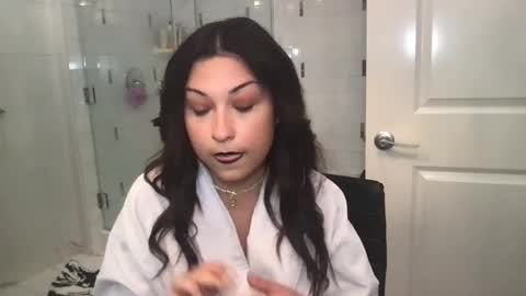 Snapshot of megan20253 chatting on 10.10.25 megan20253 online show from 10.10.25