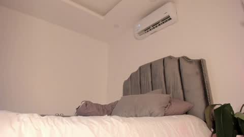 Snapshot of megan__88 chatting on 01.20.25 megan online show from 01.20.25