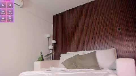 Snapshot of megan__88 chatting on 09.24.25 megan online show from 09.24.25