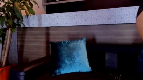 emily online show from 01.30.25