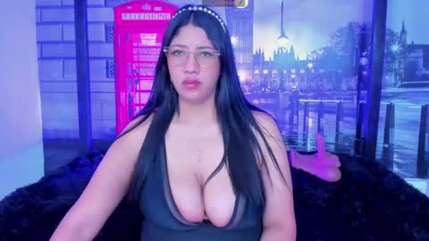 Megan online show from 10.04.25