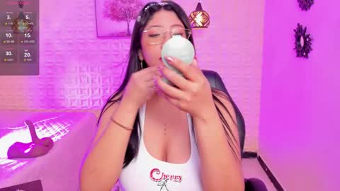 Megan online show from 12.05.25