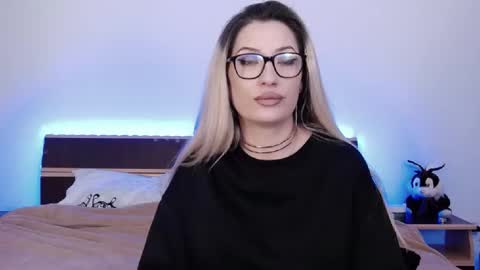 Snapshot of megan_blazee chatting on 12.22.24 Megan Blazee online show from 12.22.24