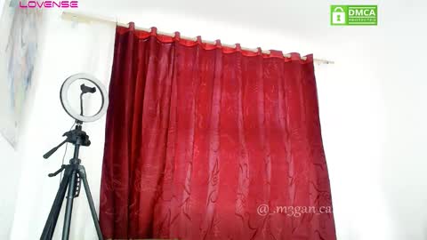 megan_cat online show from 11.10.25