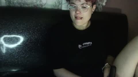 Megan and sophi online show from 12.22.24