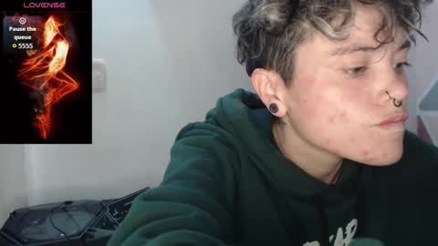 Megan and sophi online show from 10.16.25