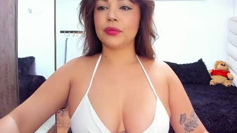 megan_danger_ online show from 08.05.26