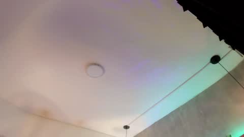    online show from 02.01.25