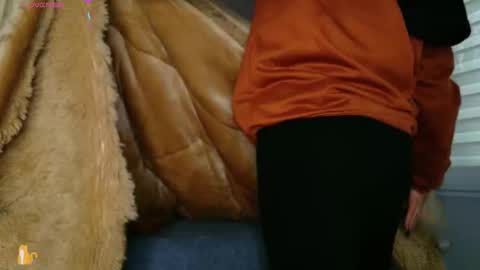 Snapshot of megan_moore__ chatting on 11.05.25 online show from 11.05.25