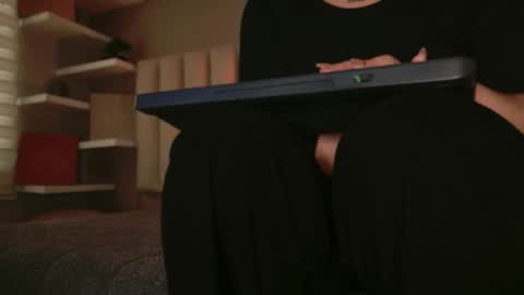 Snapshot of megan_moore__ chatting on 11.23.25 online show from 11.23.25