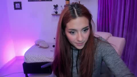                 Laura                 online show from 02.09.25