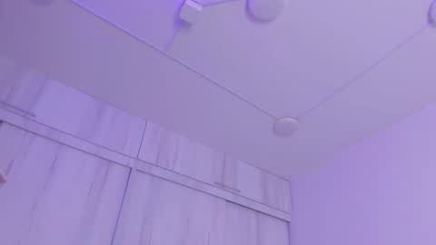 Snapshot of megan_rous2 chatting on 11.06.25 megan online show from 11.06.25