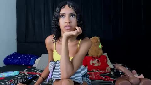 Snapshot of megan_stathan chatting on 11.24.25 Megan online show from 11.24.25