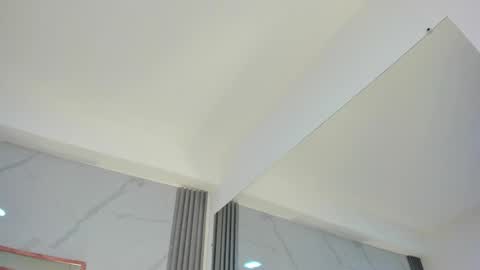 Megan Sweet online show from 11.28.25