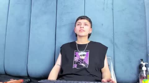 megan_thompsonn_ online show from 02.11.26