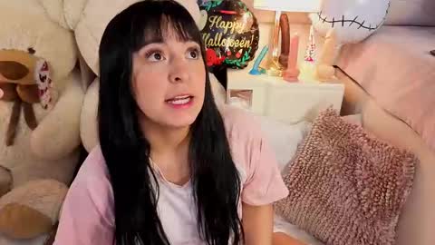 Megan  online show from 10.14.25