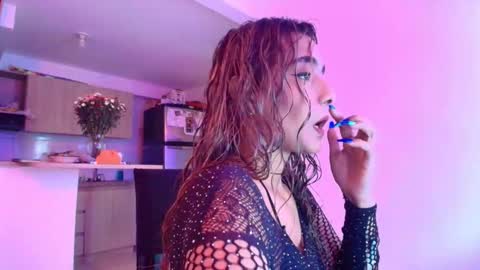 M E G A N   online show from 02.15.26