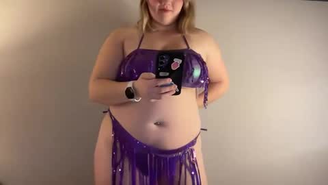 Meganashleyy212 online show from 02.02.25