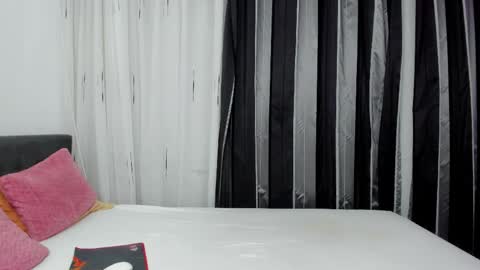 Snapshot of megancherrly chatting on 03.11.26 megancherrly online show from 03.11.26