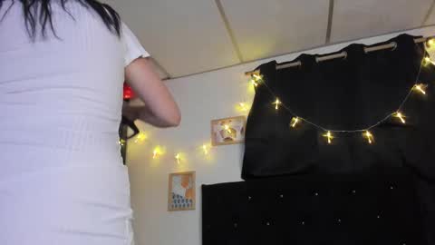 Megan Hofman online show from 12.16.25