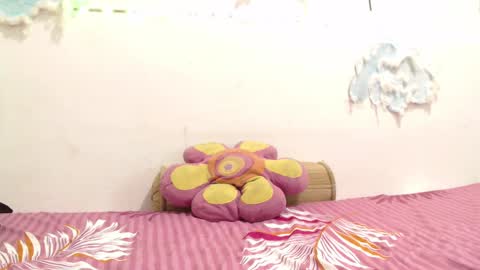 Snapshot of meganlavoe_ chatting on 02.24.25 Megan Lavoe online show from 02.24.25