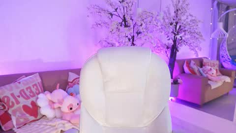 Megan Lowell online show from 03.12.26