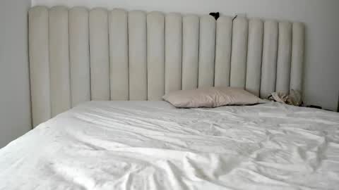 meganmir1 online show from 01.13.26