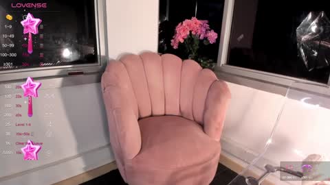 Snapshot of megann__sweet chatting on 01.09.25 Mara online show from 01.09.25