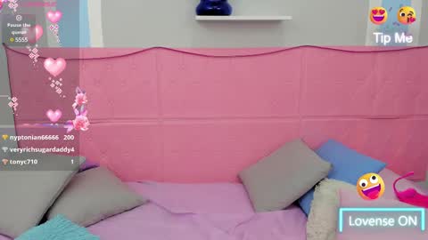 Snapshot of meganqueen2 chatting on 02.22.25 Megan Queen online show from 02.22.25