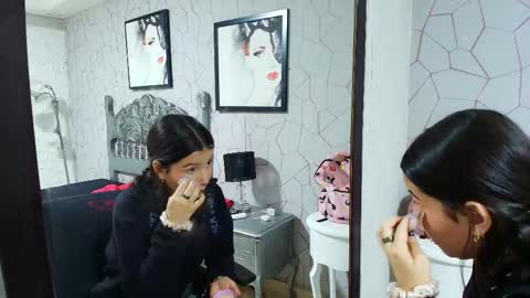 Snapshot of meganrousx chatting on 04.16.26 Megan online show from 04.16.26