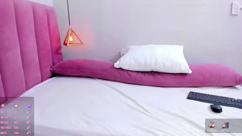 Megan  online show from 11.26.25