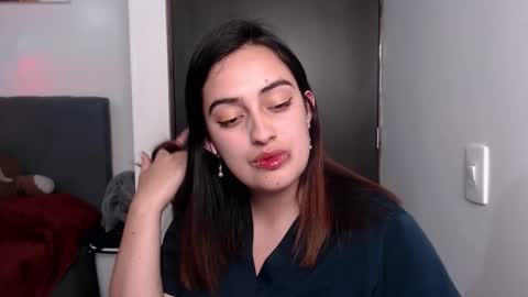 Snapshot of megansnow_ chatting on 10.29.25 MEGAN online show from 10.29.25