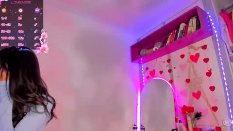 Snapshot of meganthompsonn chatting on 02.11.25 Megan online show from 02.11.25