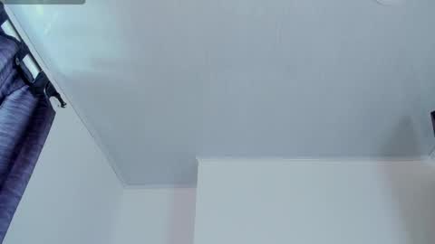 Snapshot of meganysammy chatting on 11.25.25 megansammy online show from 11.25.25