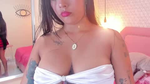 M E G A N  online show from 01.22.25