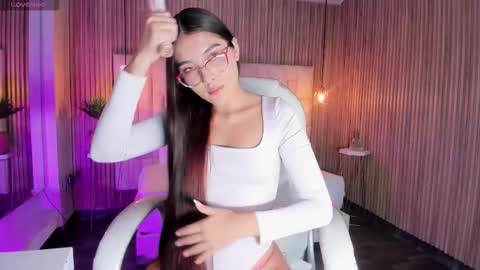 Megara20 online show from 11.09.25