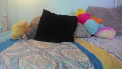 Snapshot of meggan_jade chatting on 02.05.25 Meggan online show from 02.05.25