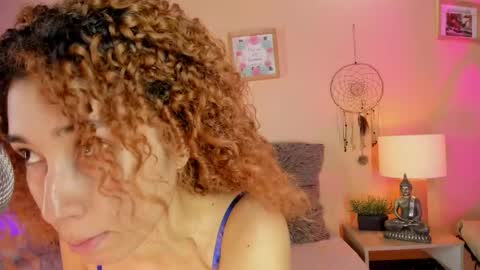 Snapshot of meggan_jade chatting on 09.15.25 Meggan online show from 09.15.25