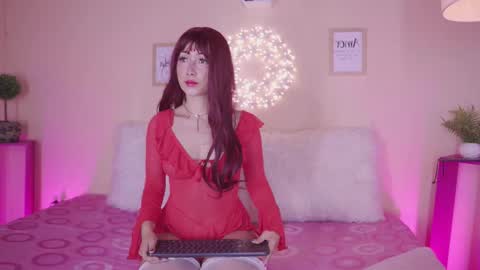 Meggie 1J online show from 11.08.25