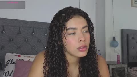 Snapshot of meghan_taylor__ chatting on 09.11.25 Meghan online show from 09.11.25