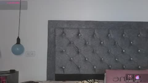 Snapshot of meghan_taylor__ chatting on 11.25.25 Meghan online show from 11.25.25