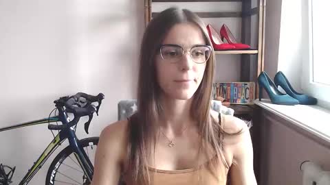Snapshot of megi_erotic chatting on 05.11.26 Megi online show from 05.11.26