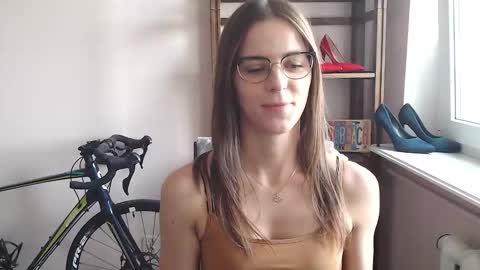 Snapshot of megi_erotic chatting on 05.11.26 Megi online show from 05.11.26