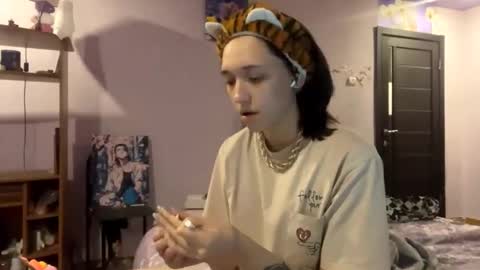 Megan online show from 11.24.25