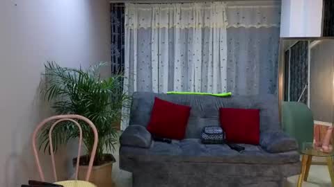 Snapshot of mei_naughtycat chatting on 02.08.25 Mei online show from 02.08.25