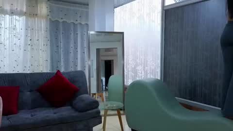 Snapshot of mei_naughtycat chatting on 02.17.25 Mei online show from 02.17.25