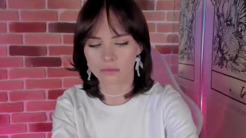 Katie  Payne online show from 10.05.25